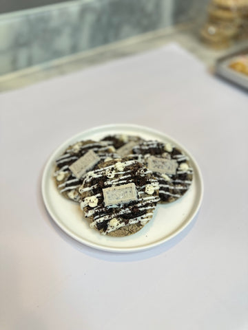 Cookies n Cream Supreme Cookies