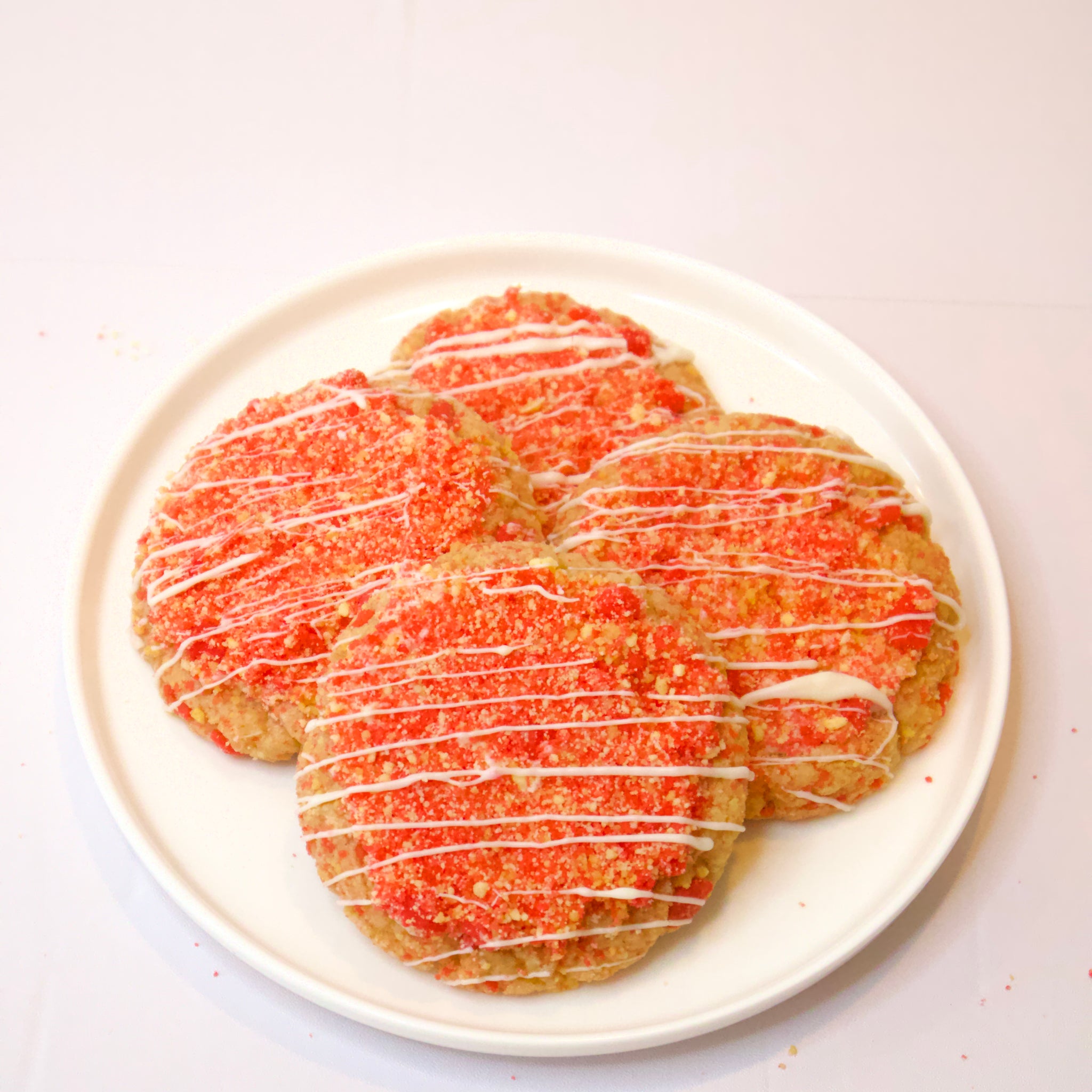 Strawberry Crunch Cookies